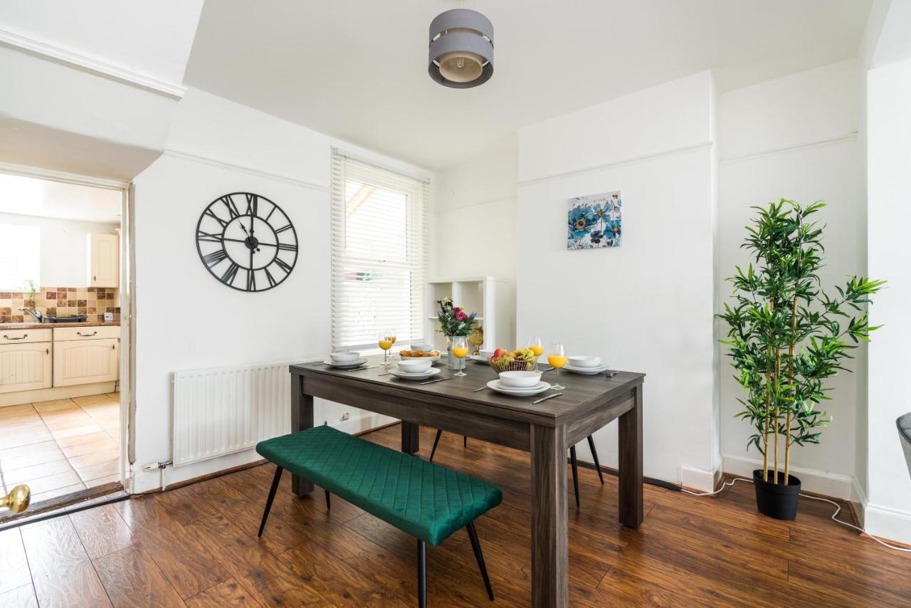 Edridge Lodge Photo Id Required London Borough of London Borough of Croydon Exteriör bild